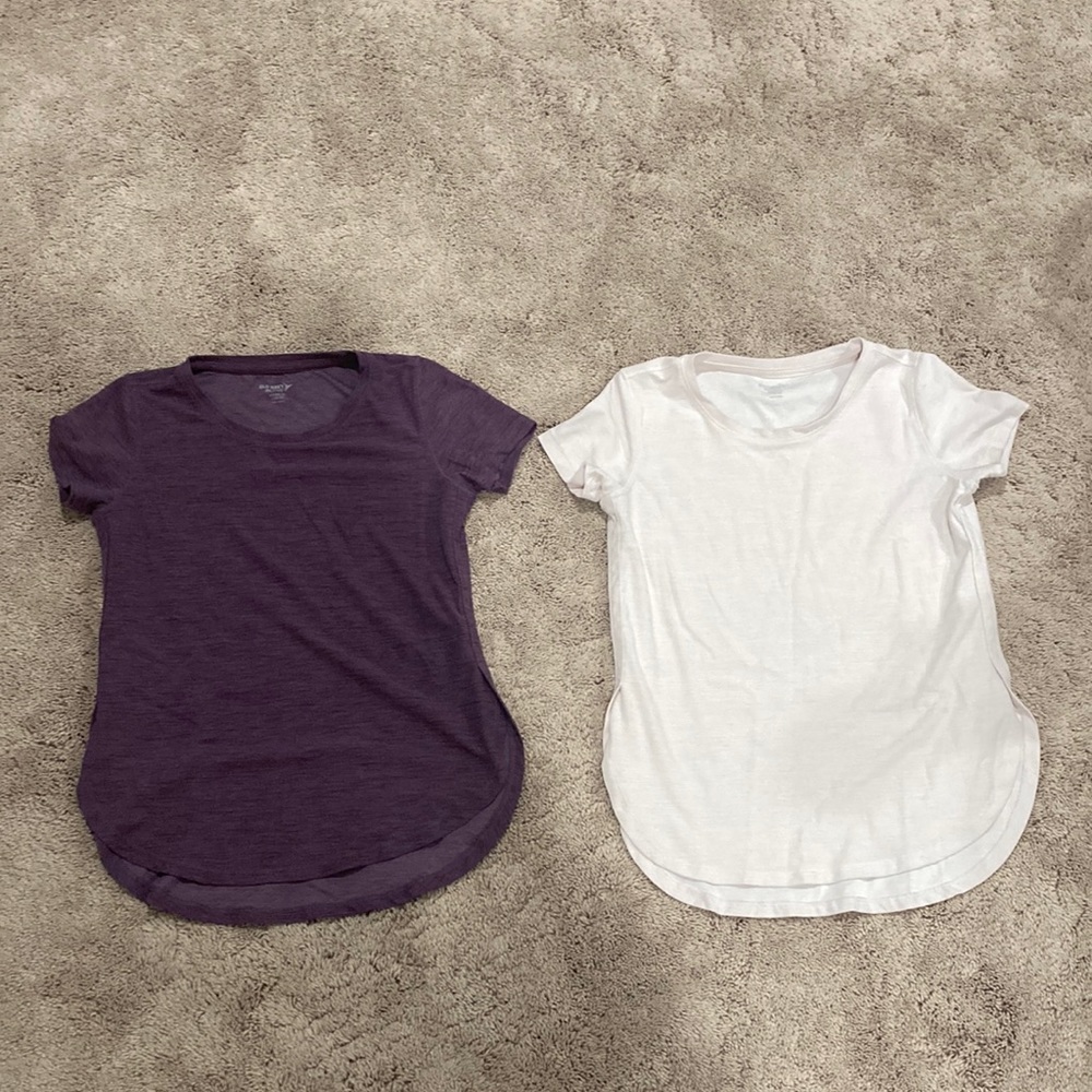 Pack of 2 old navy athletic shirts
